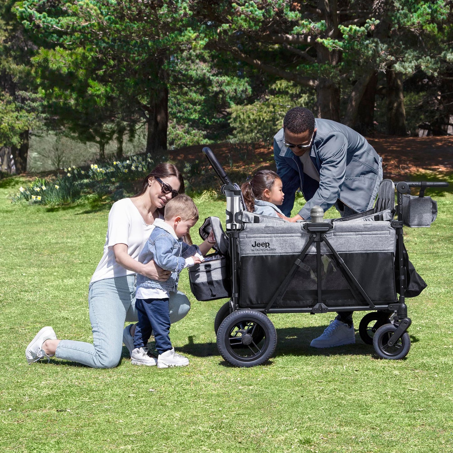 Delta Children's Jeep Wrangler Deluxe 4-Seater Stroller Wagon