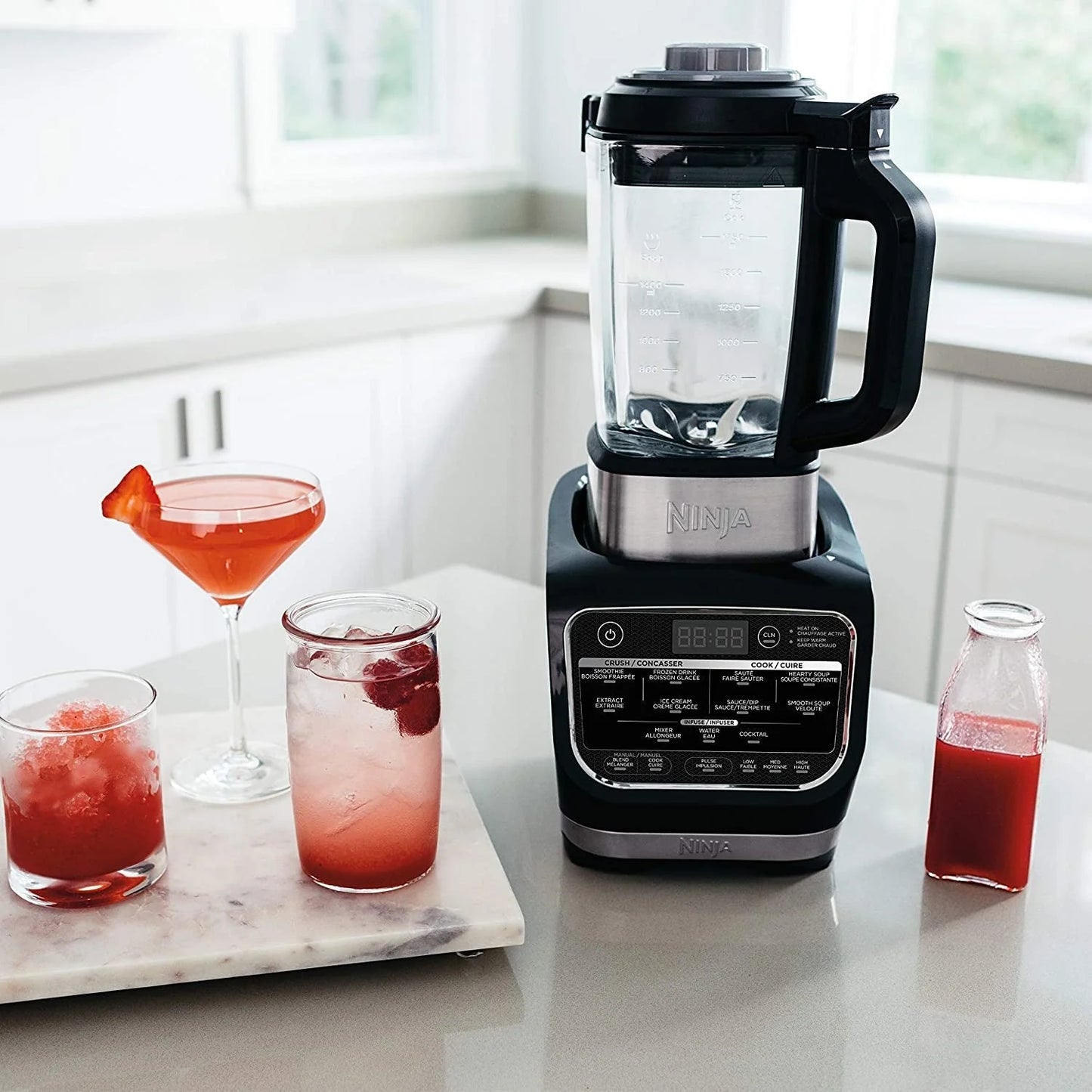 Ninja Foodi Cold & Hot Blender With 1400 Peak Watts Nonstick Glass Pitcher (HB152), 64 oz, Black