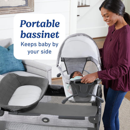 GRACO Pack 'n Play Close2Baby Bassinet with Diaper Changer