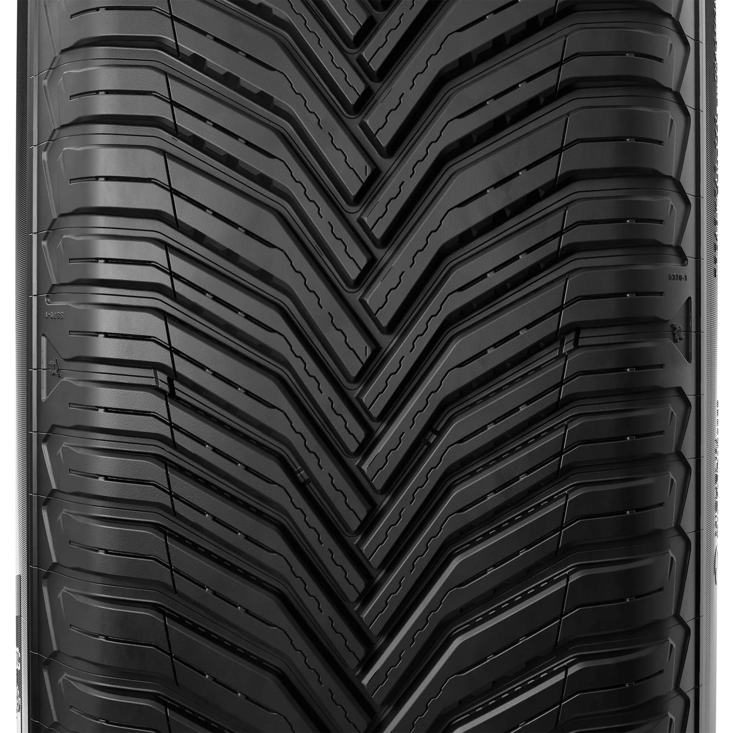 Full season 245/45R21/XL 104V tires